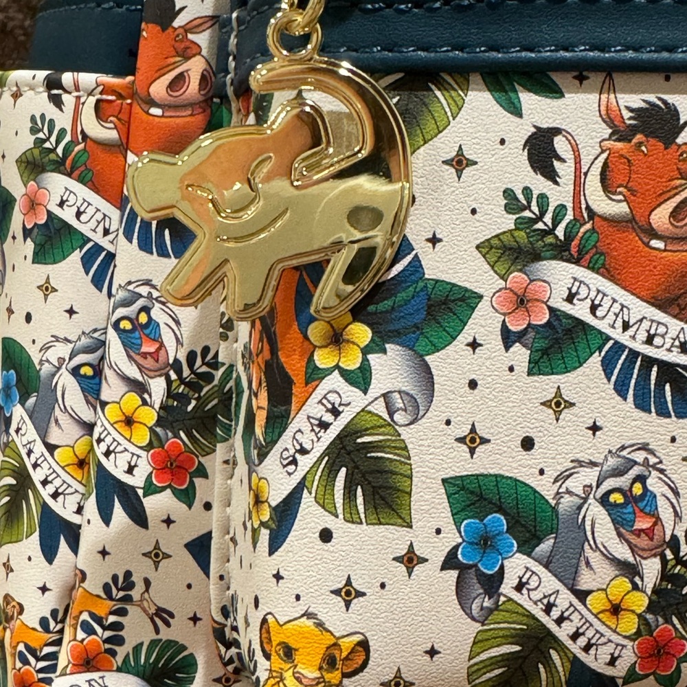 Loungefly Disney Lion King Backpack NWT - Picture 5 of 9
